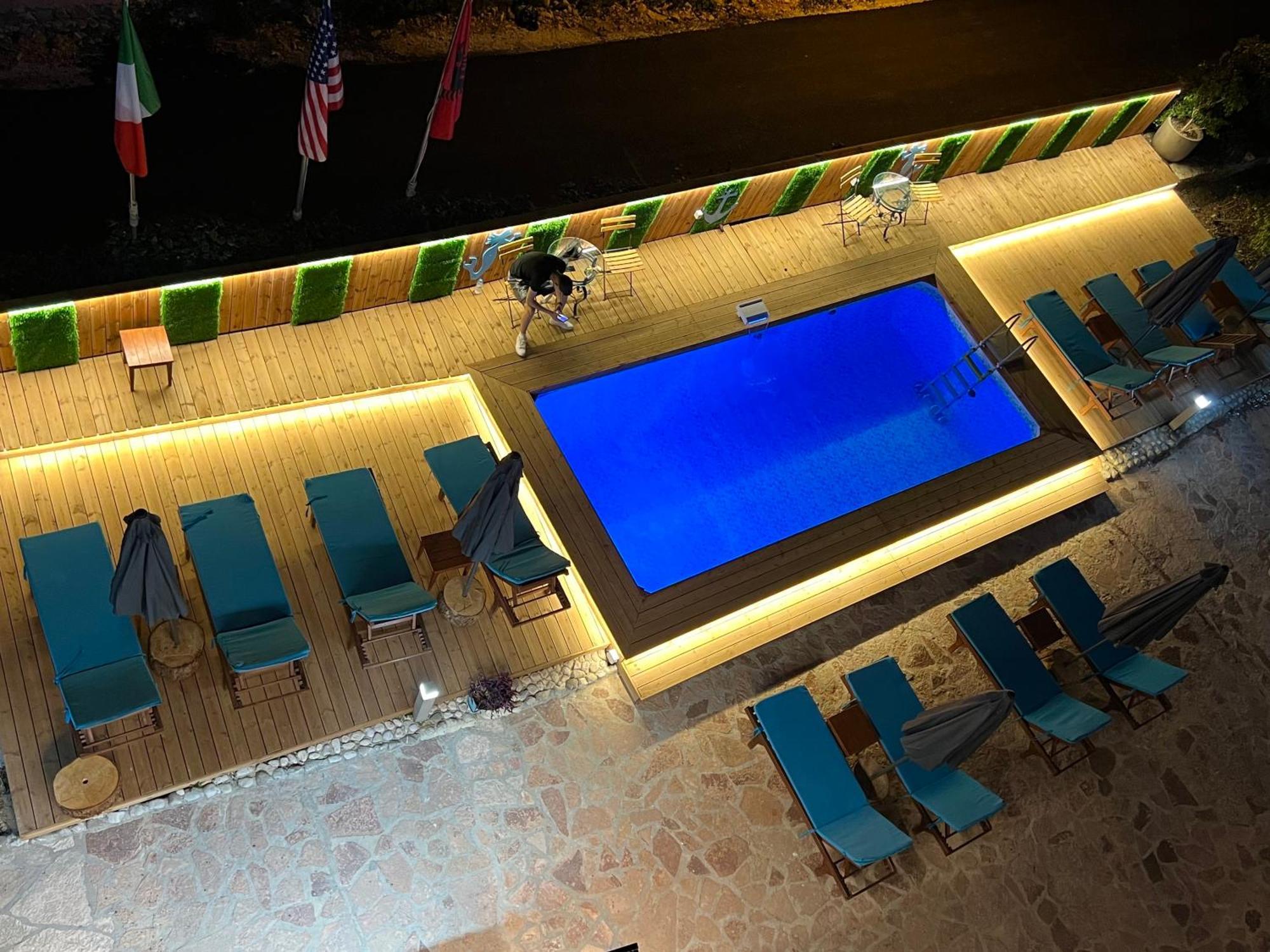 Hotel Two Mermaids คซามิล ภายนอก รูปภาพ