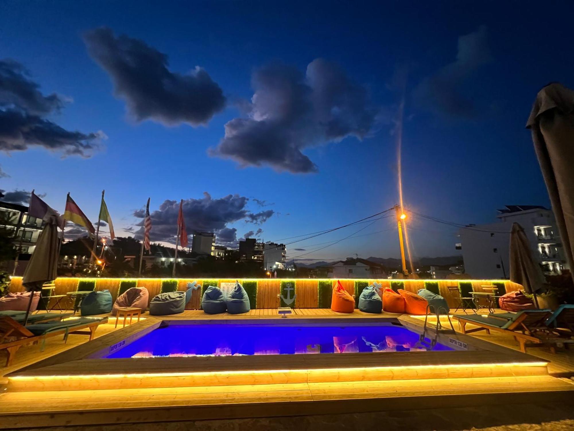 Hotel Two Mermaids คซามิล ภายนอก รูปภาพ