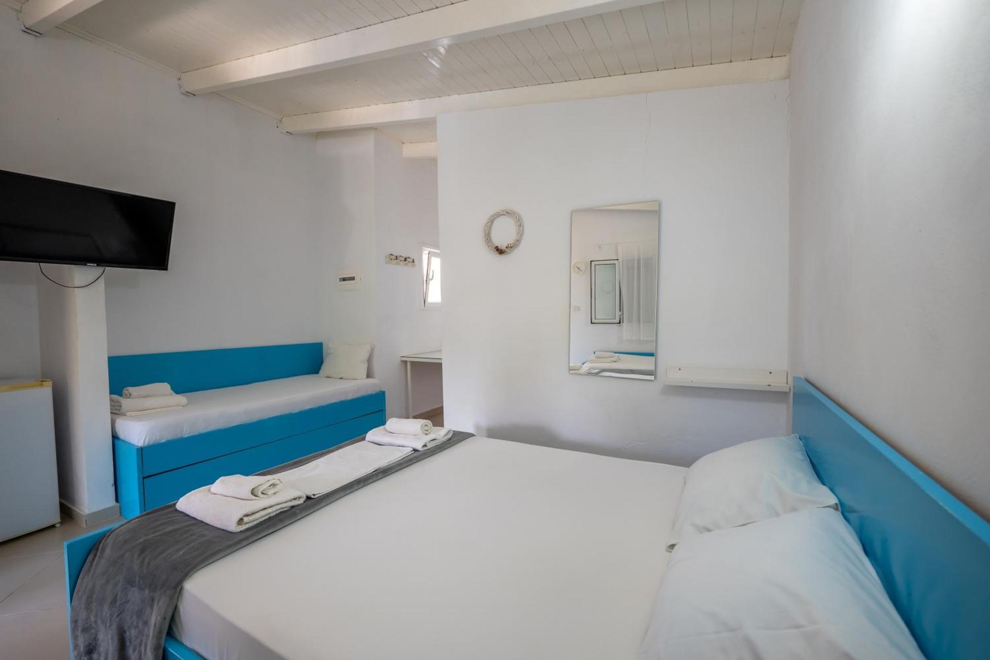 Hotel Two Mermaids คซามิล ภายนอก รูปภาพ